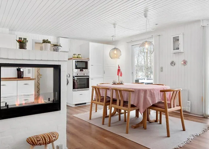 Lf16240-logstor-mollysvej-10 Logstor